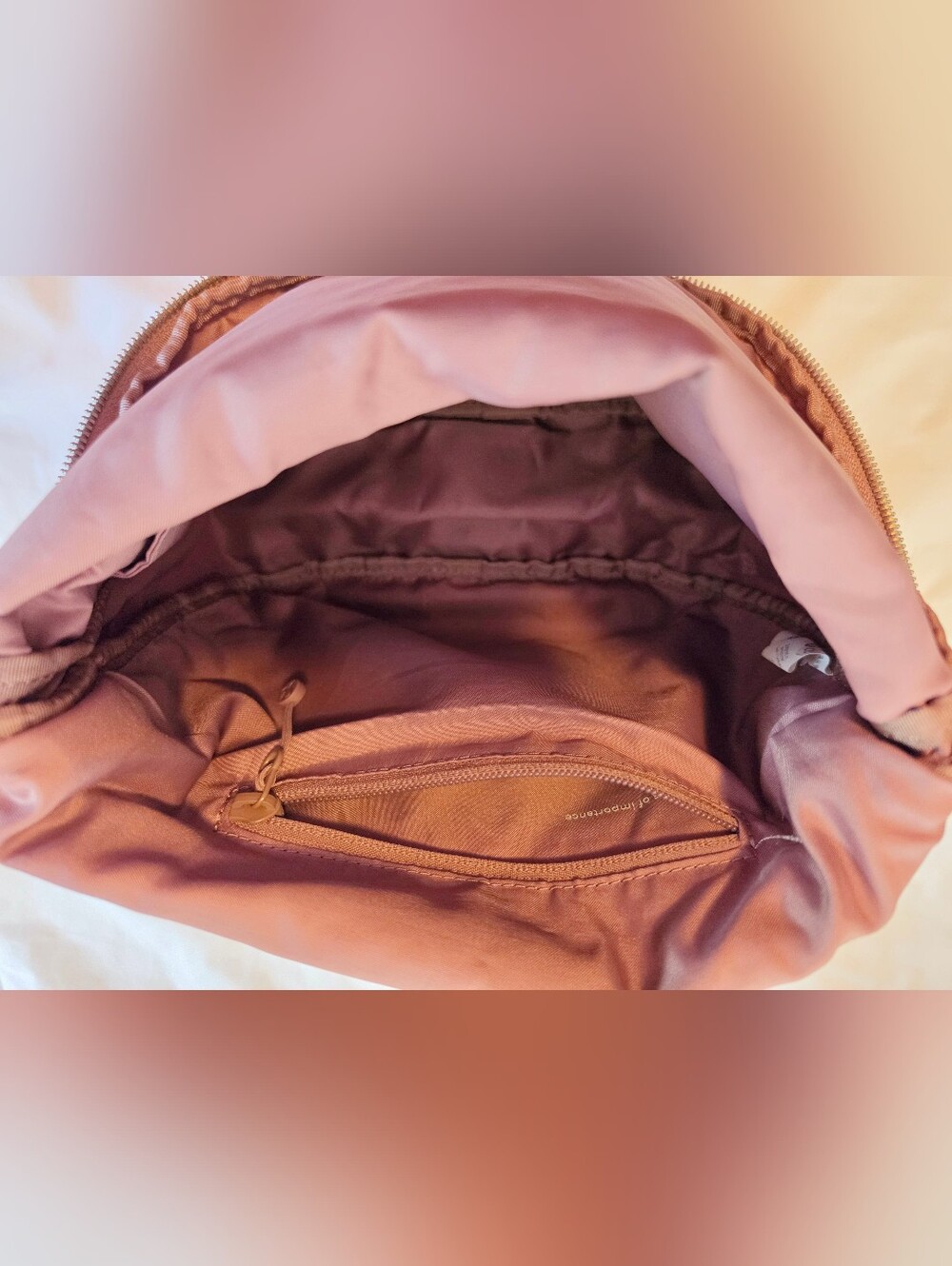 Lululemon All Night Festival Bag 5L in Twilight Rose - Picture 4 of 4